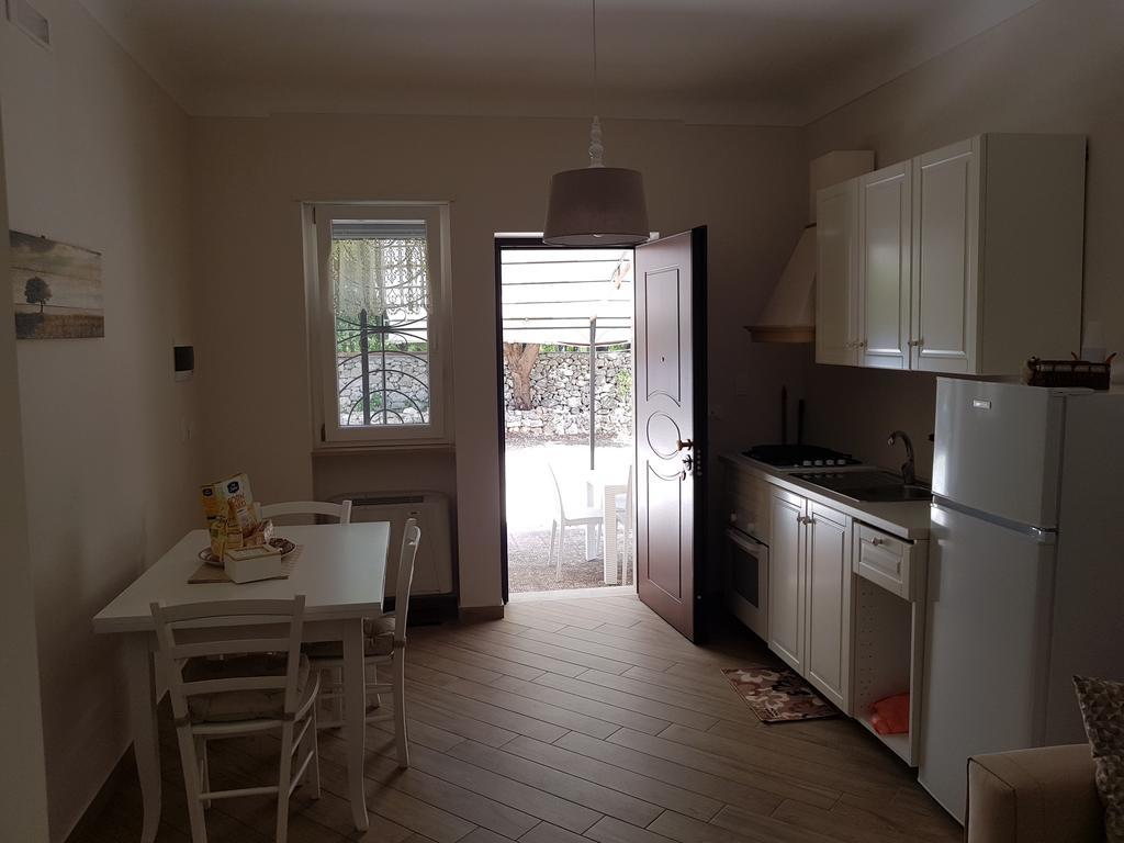 מרטינה פרנקה Villa Venus Woods מראה חיצוני תמונה