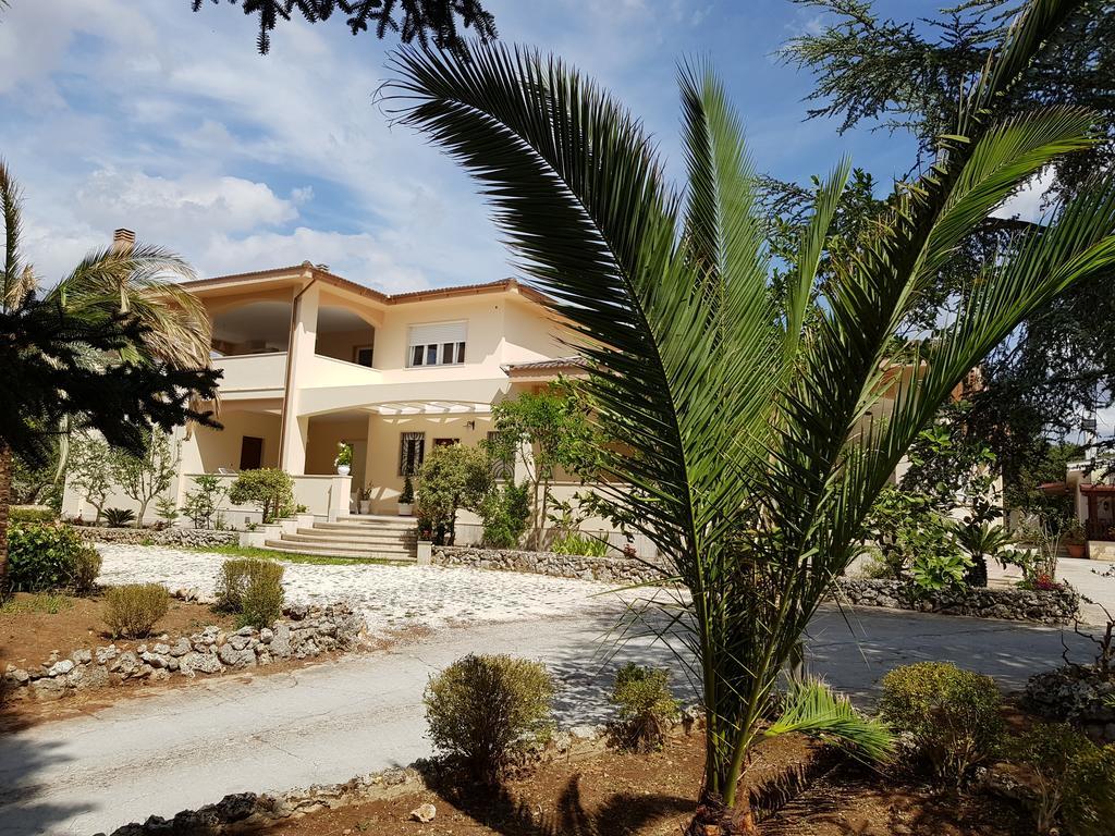 מרטינה פרנקה Villa Venus Woods מראה חיצוני תמונה